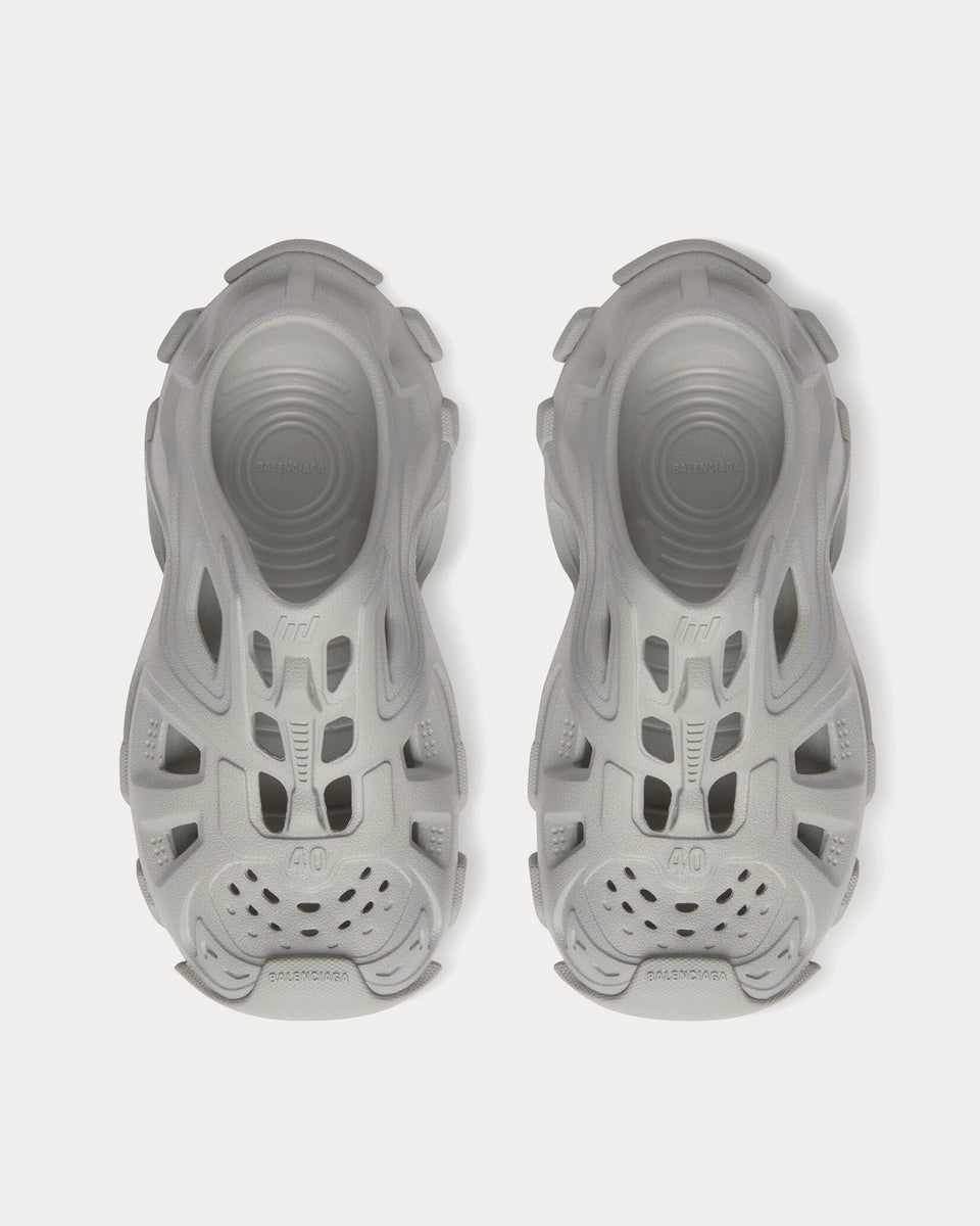 BALENCIAGA 25S AURALEE SLIP-ON 25 MM IN GREY SUEDE