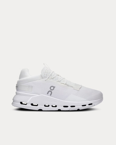 On Running Cloudnova 2 All / White Low Top Sneakers