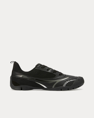 Untitlab Swift Trek Black Low Top Sneakers