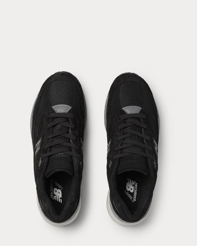M992 Suede, Nubuck and Mesh Black low top sneakers