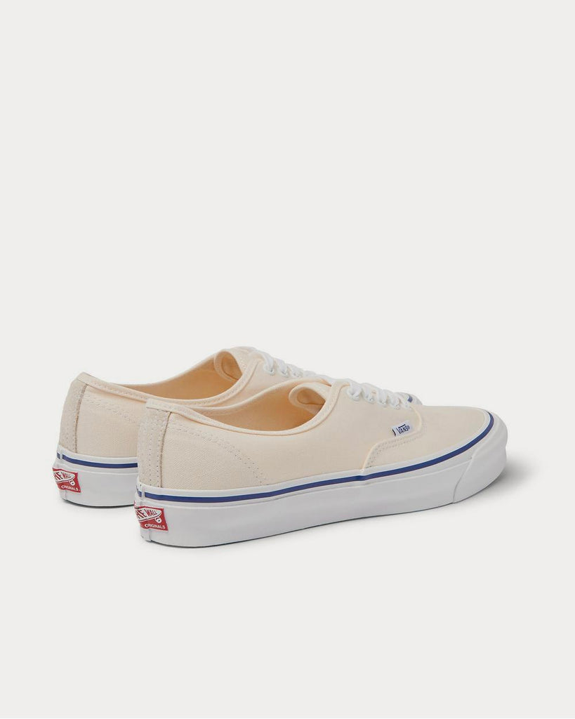 OG Classic LX Canvas White low top sneakers