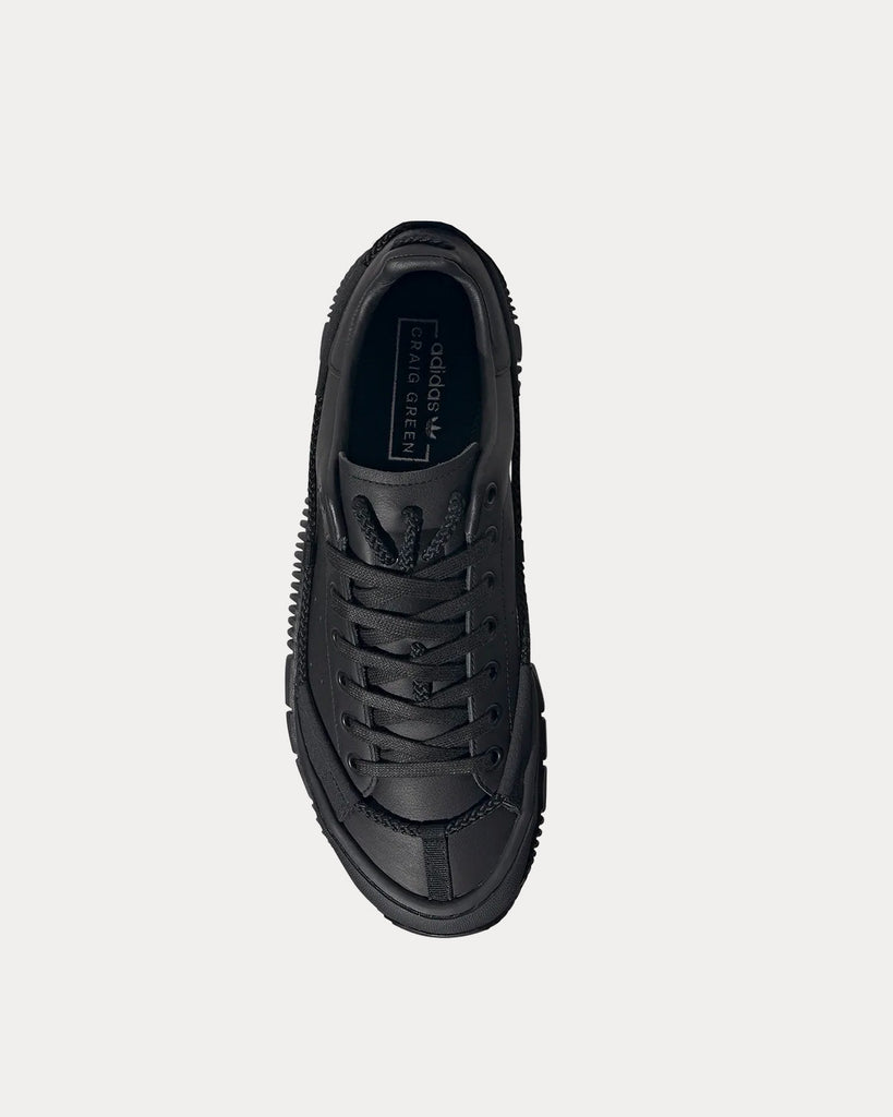 Scuba Stan Black / Green Low Top Sneakers
