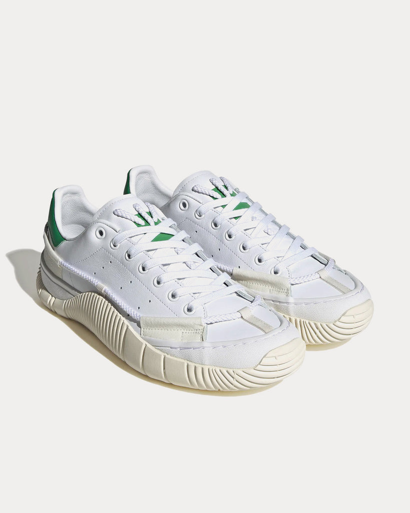 Scuba Stan White / Off-White Low Top Sneakers