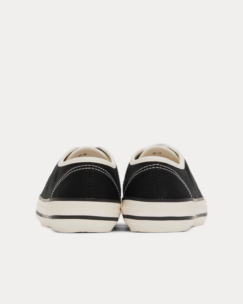 Pointed Black Low Top Sneakers