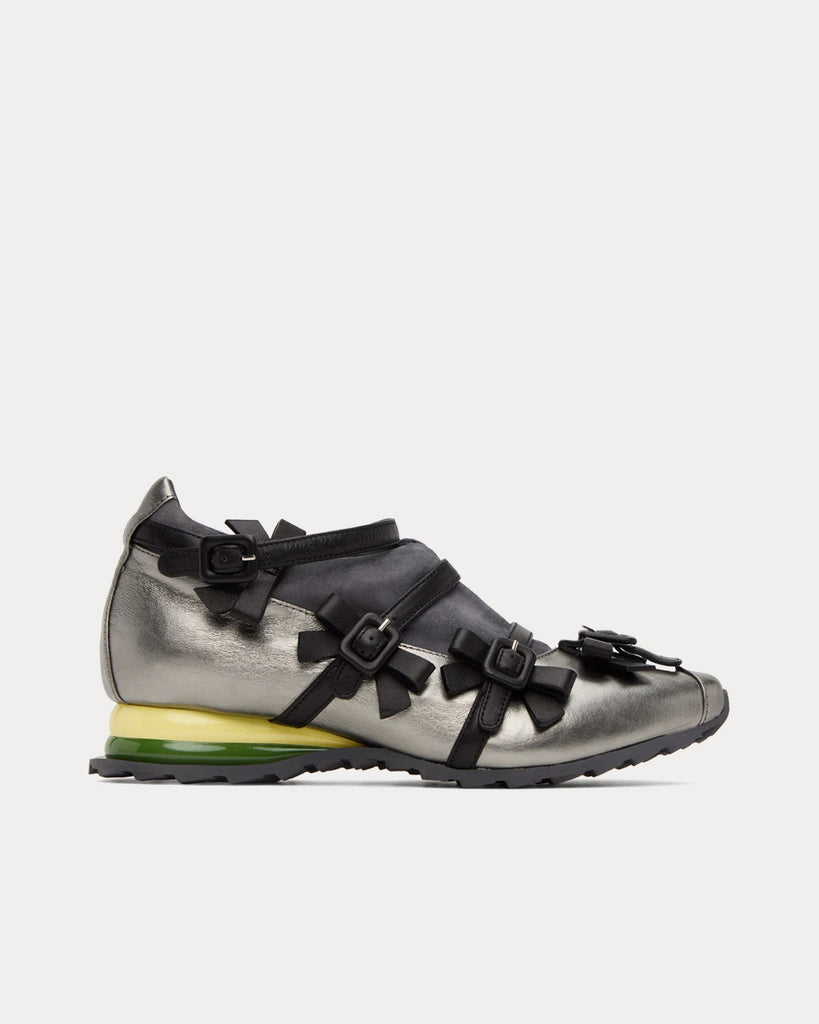 Hybrid Himalayan Chrome / Gunpowder Low Top Sneakers