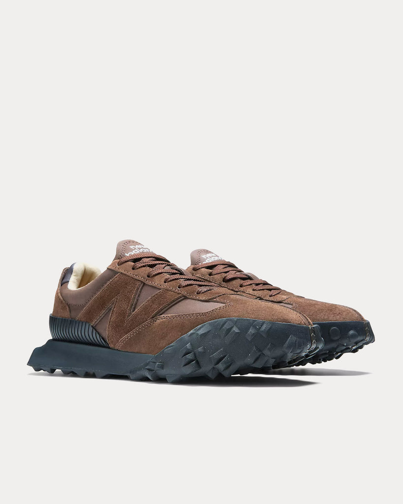 XC-72 Brown / Beige Low Top Sneakers