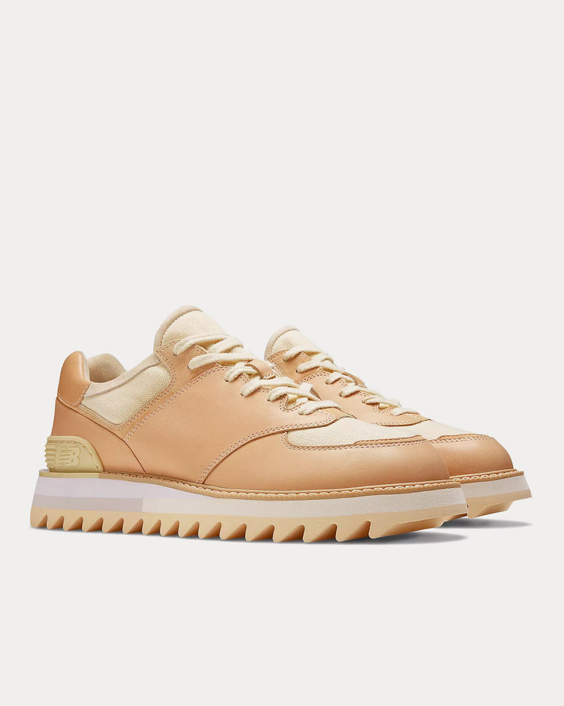 Tokyo Design Studio 574 Beige Low Top Sneakers