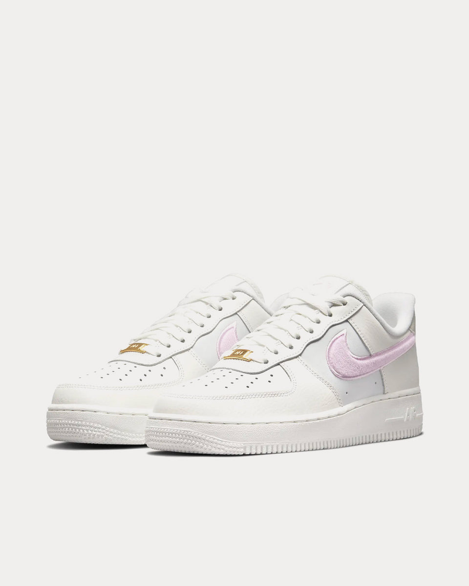 Nike pale pink air force 1 on sale
