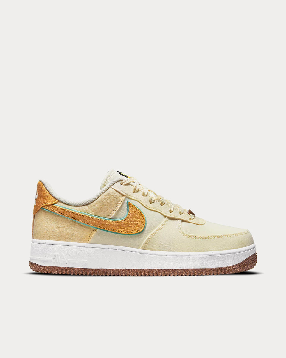 Nike Air Force 1 07 Premium Coconut Milk Green Glow Natural