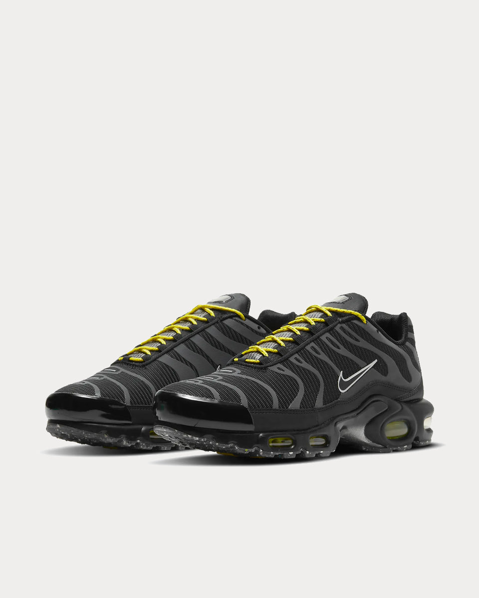 Elegibilidad Por adelantado Perla Nike Air Max Plus Black/Metallic Silver/Opti Yellow/Black Low Top Sneakers  - Sneak in Peace