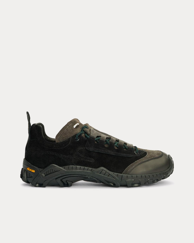 Gabe Black Low Top Sneakers