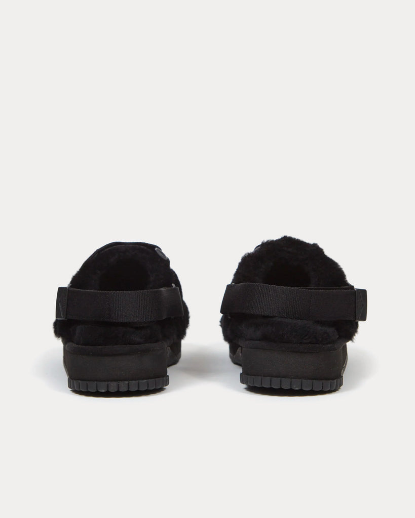 Snug Clog Mouton Black Slip Ons