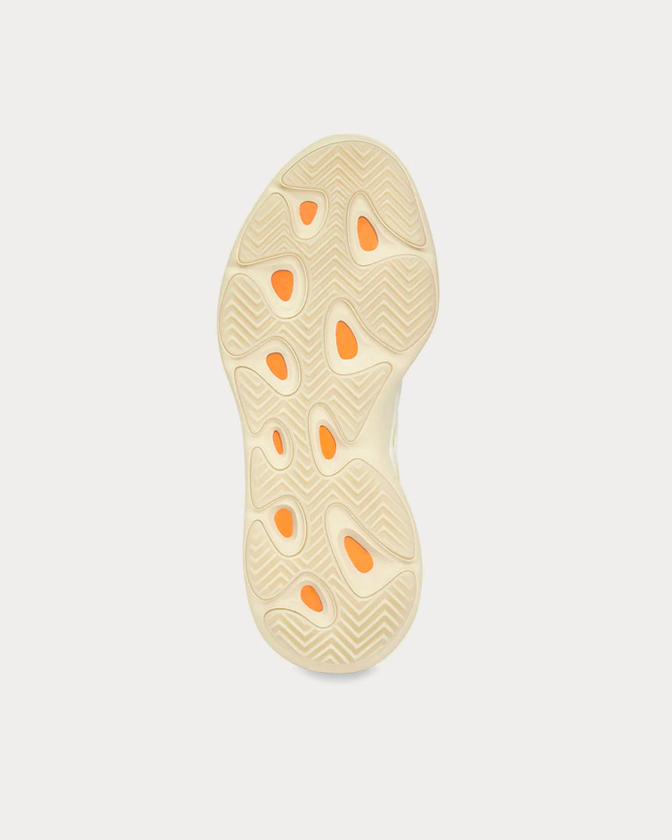 Bottom of hotsell yeezy 700