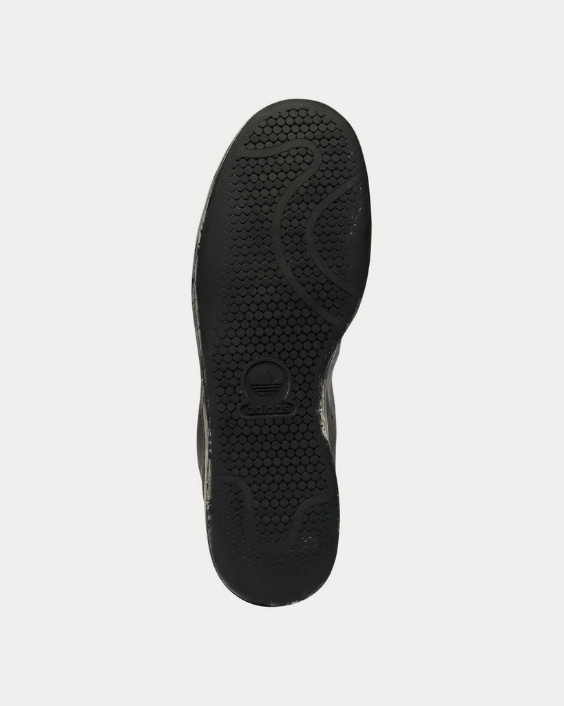 Stan Smith Worn-Out Black Low Top Sneakers