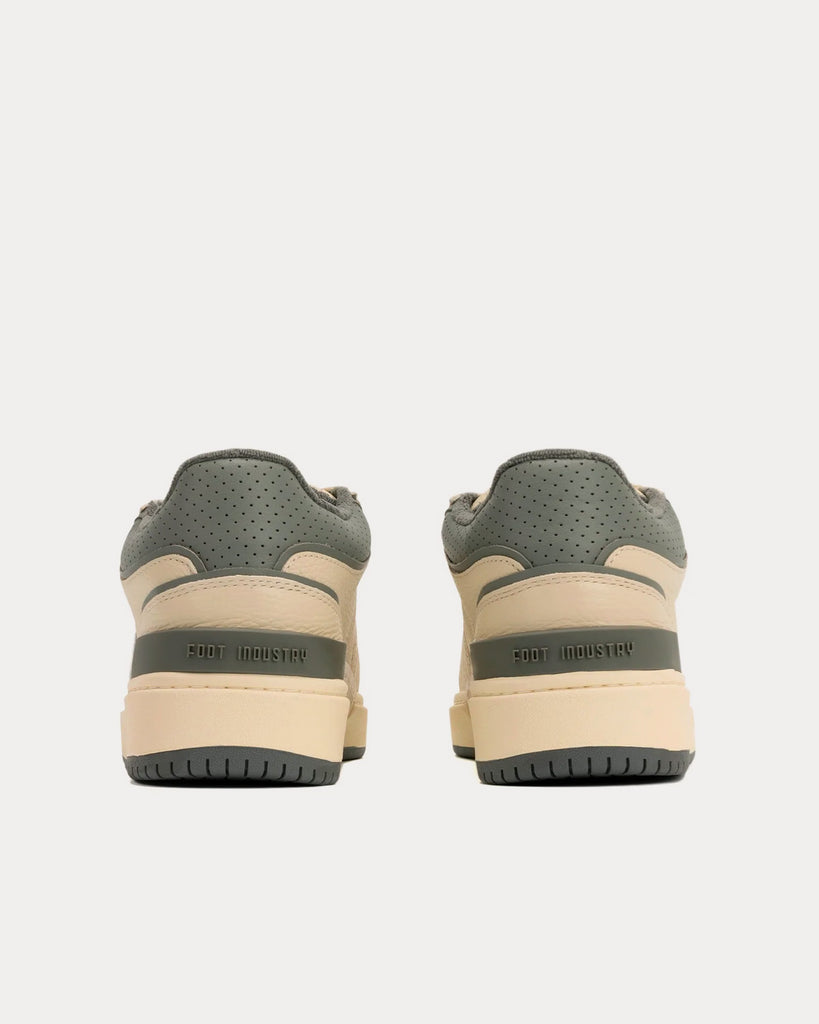 2022A/W AUA406-001 Grey Low Top Sneakers