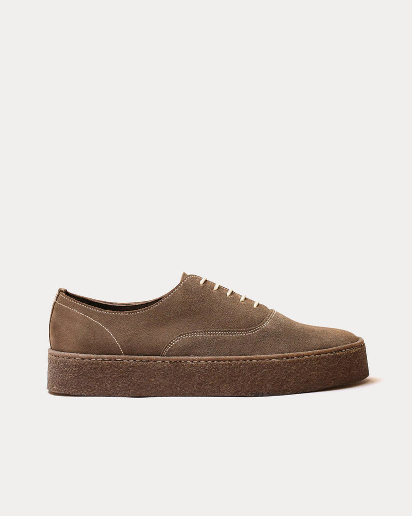 M.I.E. Oxford Taupe Low Top Sneakers
