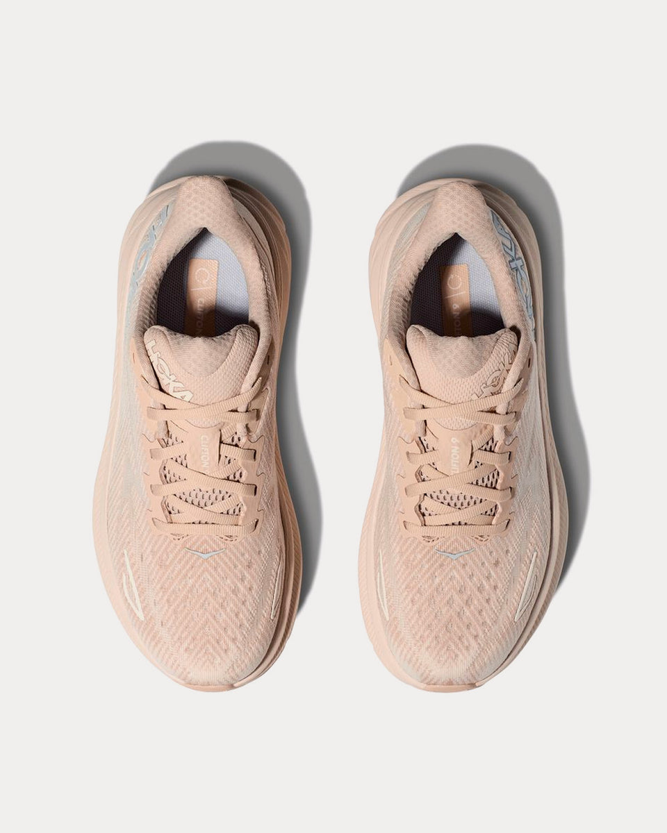 Hoka Clifton 9 Shifting Sand / Eggnog Running Shoes Sneak in Peace