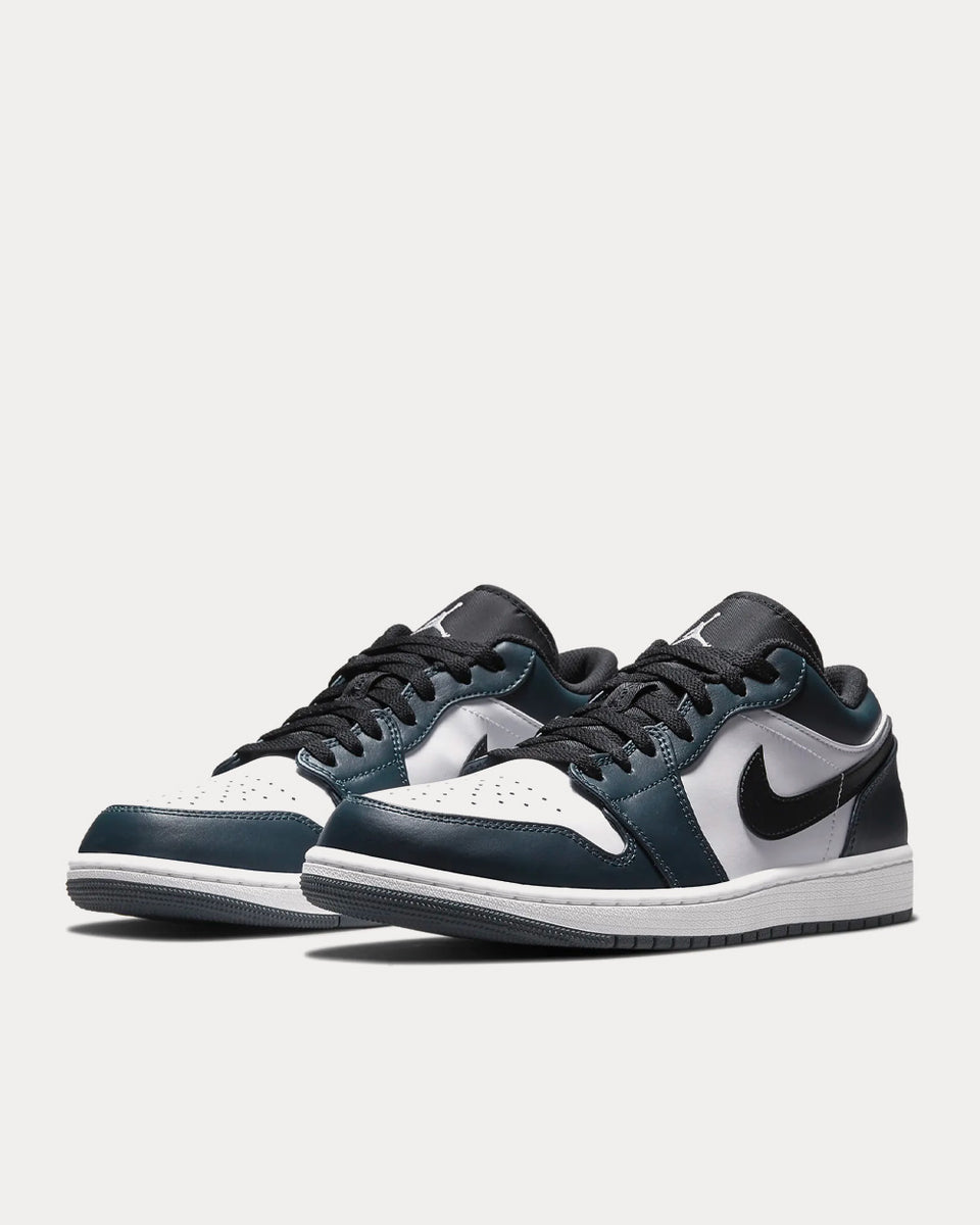 Sb air on sale jordan low