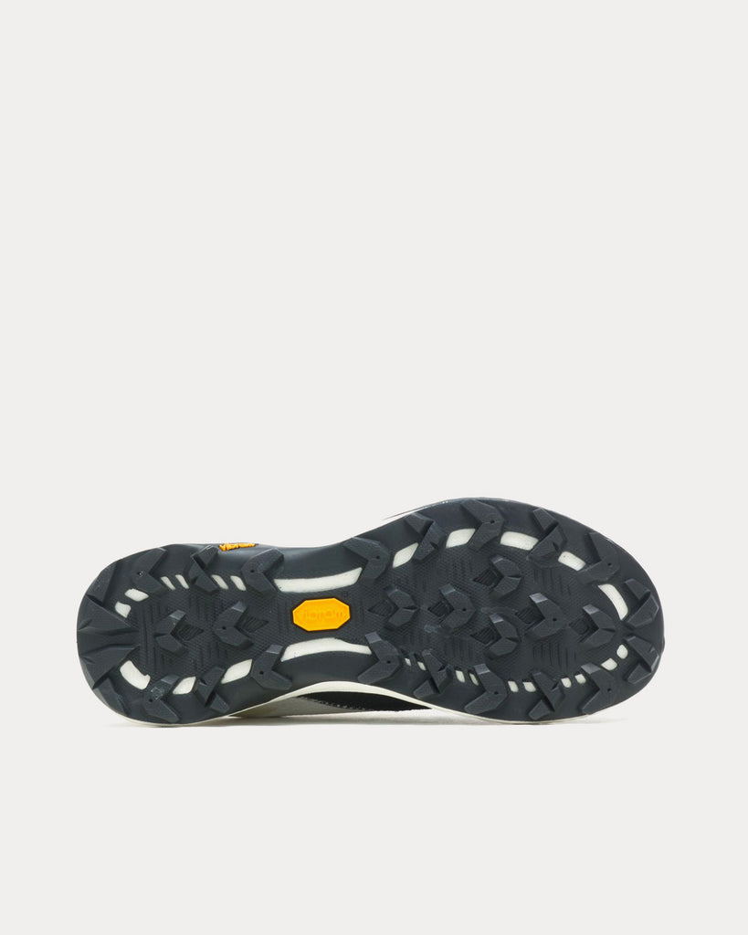 MTL Long Sky 2 Black / White Running Shoes