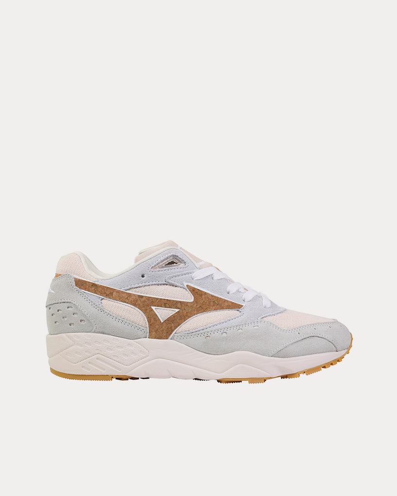 Contender Undyed Low Top Sneakers
