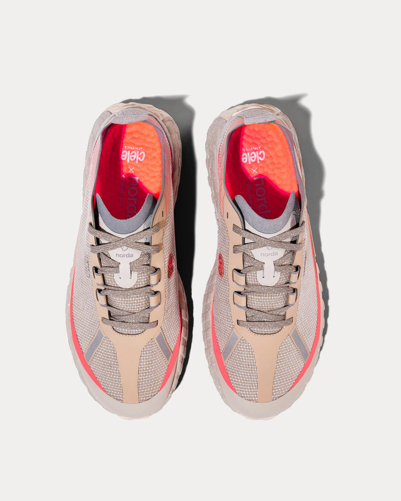 Gravel Running Shoes
