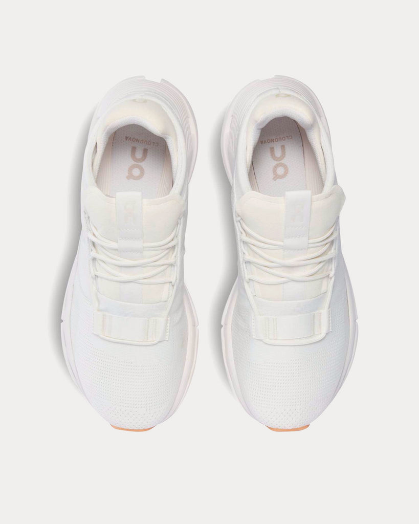 Cloudnova Undyed Running Shoes