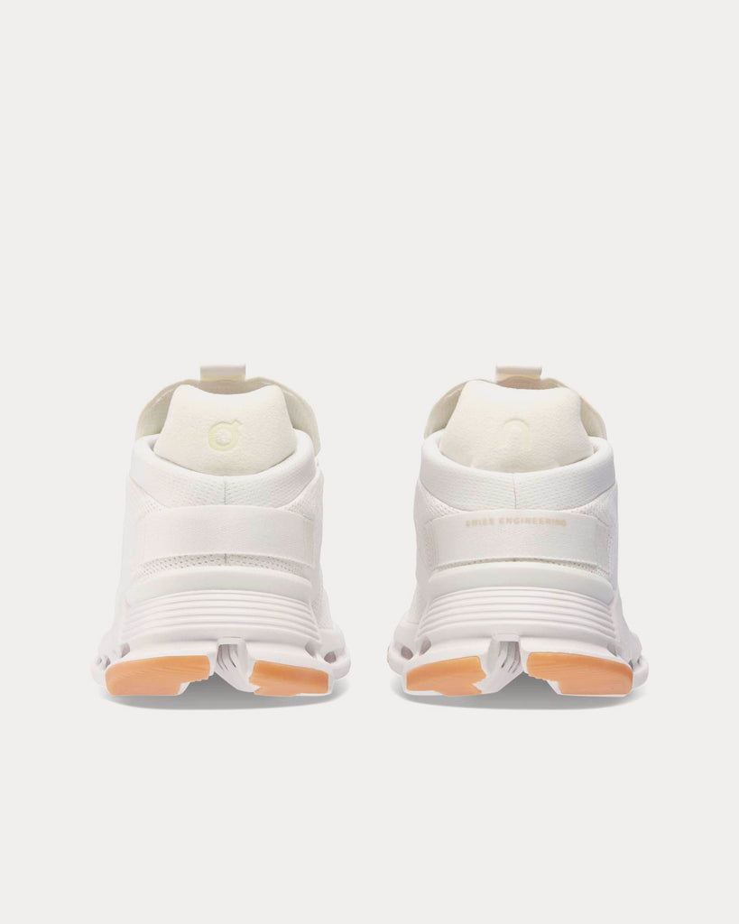 Cloudnova Undyed Running Shoes