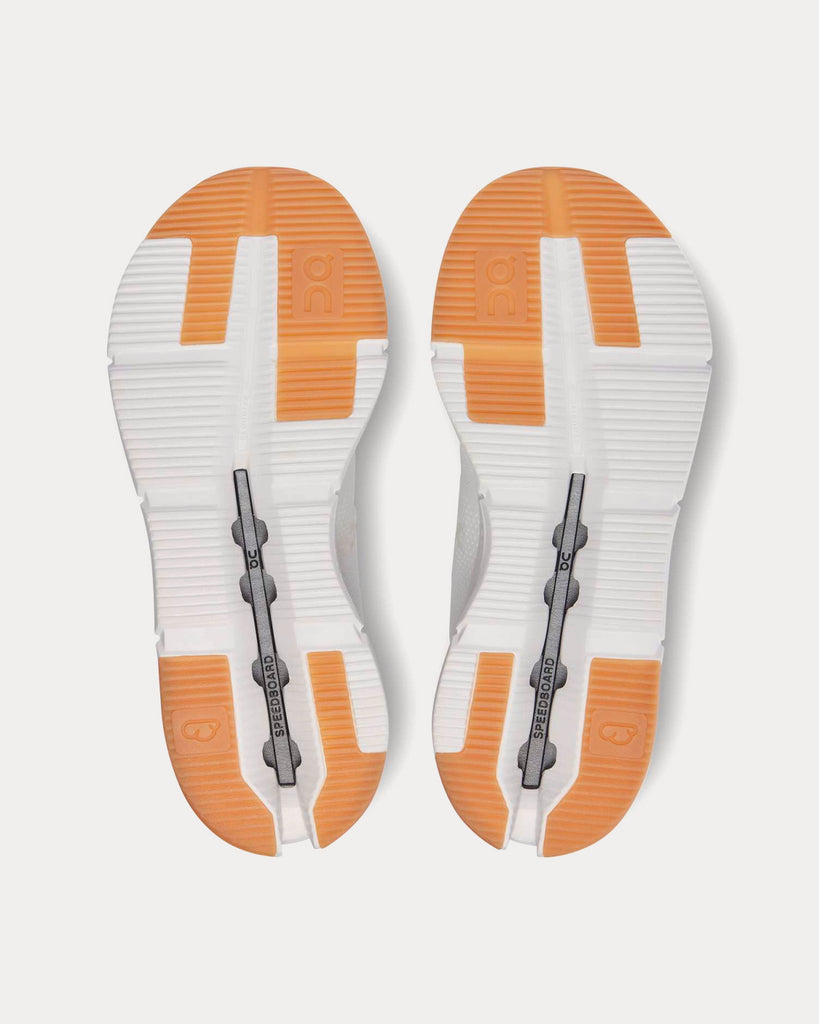 Cloudnova Undyed Running Shoes