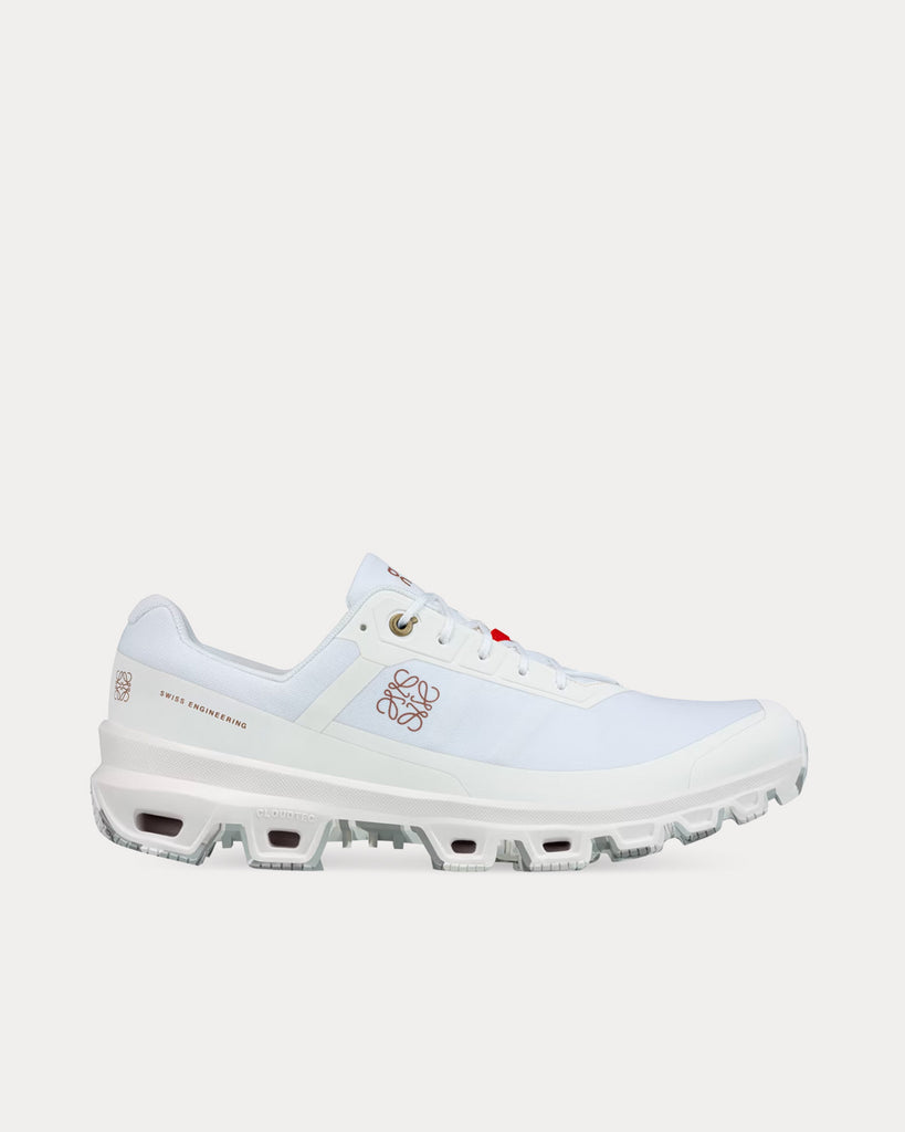 Cloudventure White Running Shoes