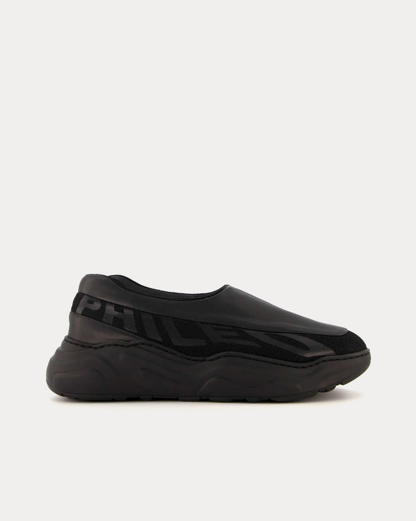 018C Futurmoc Black Slip On Sneakers