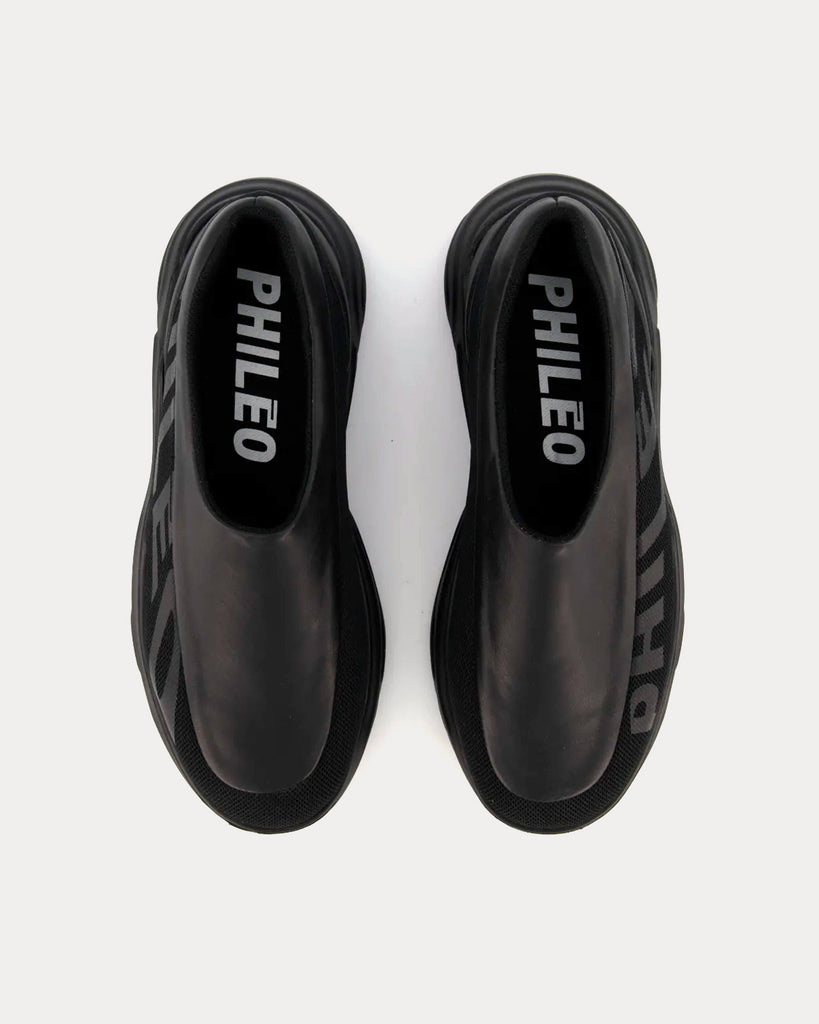 018C Futurmoc Black Slip On Sneakers