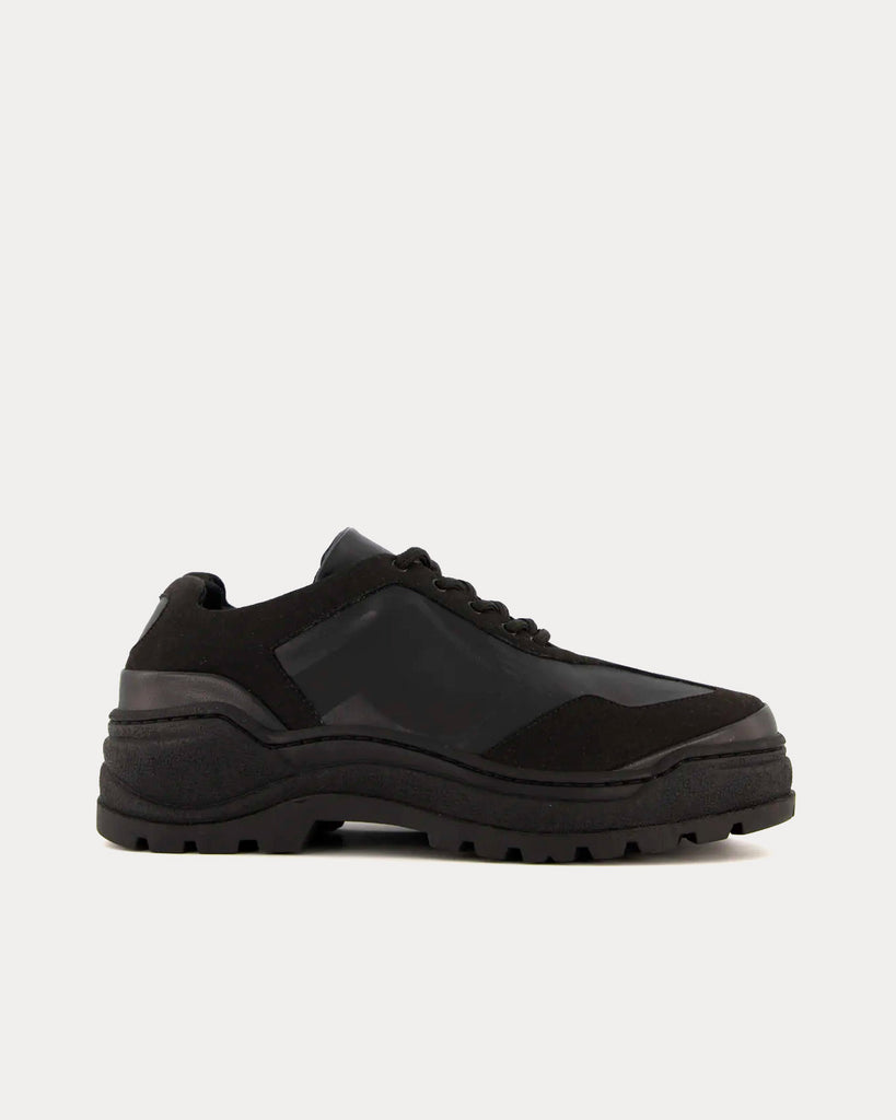 020 Basalt Black Low Top Sneakers