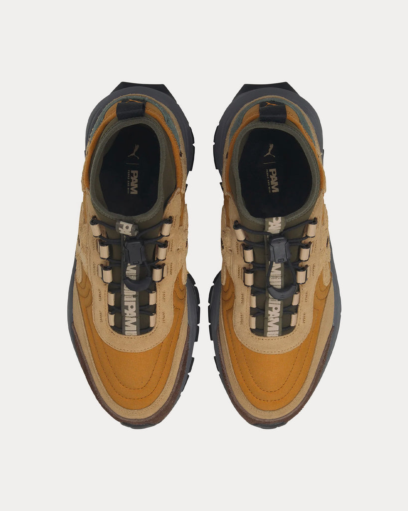 Nano Puma Black Low Top Sneakers
