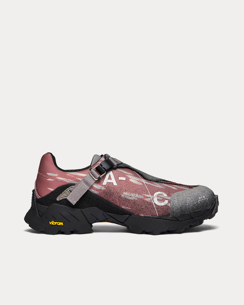 Minaar Burnt Red / Black Low Top Sneakers
