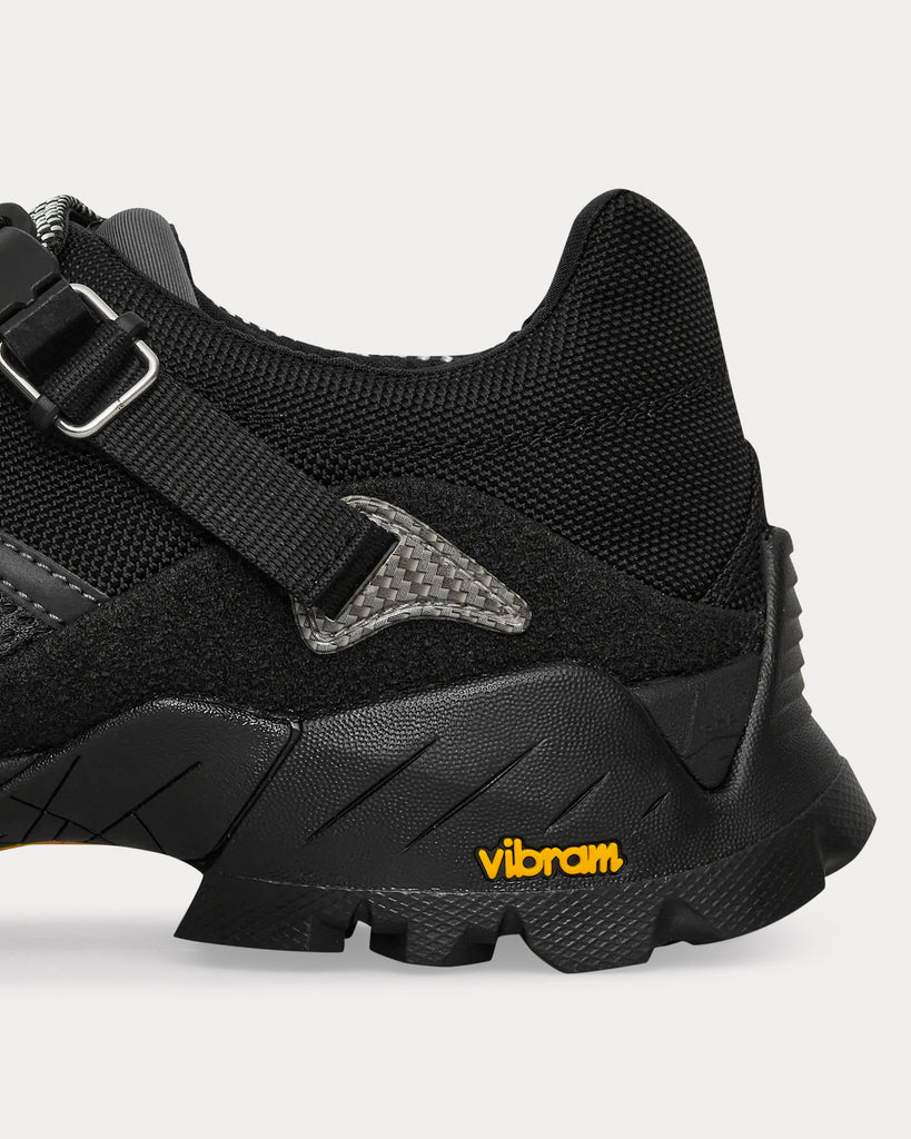 Minaar Black Low Top Sneakers