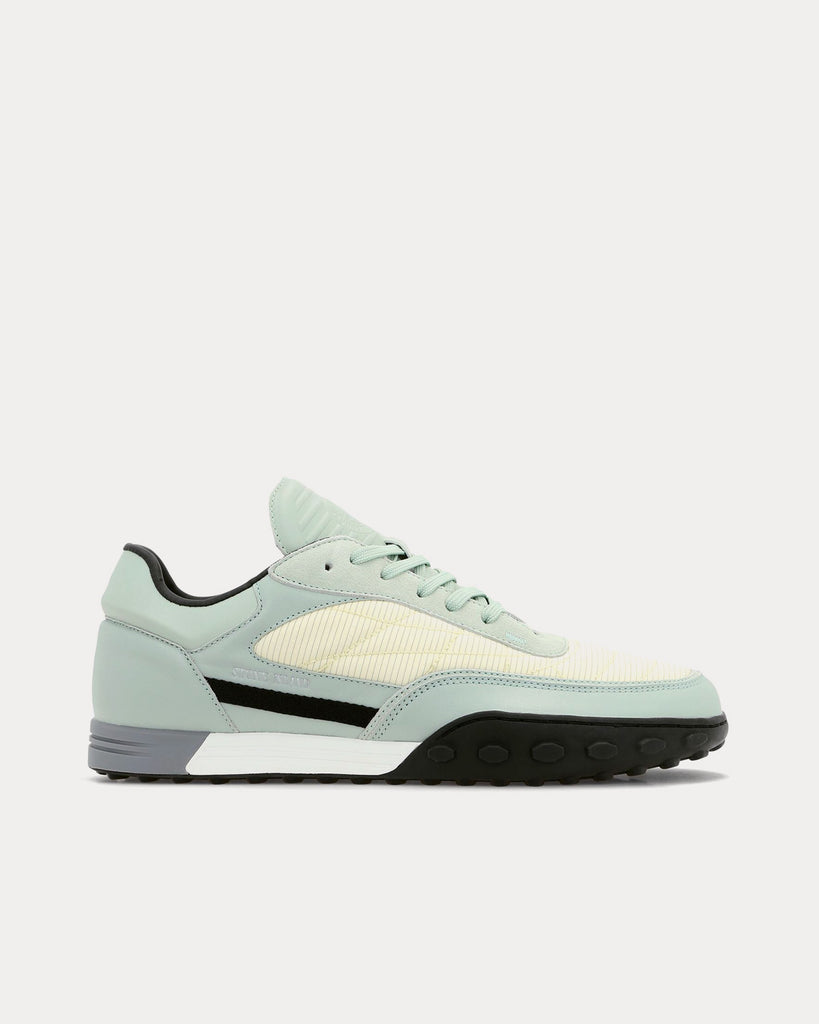 S0202 Light Green Low Top Sneakers