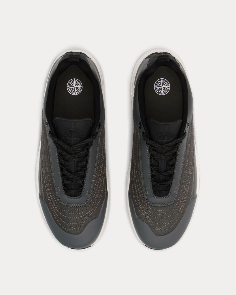 S0303 Black Low Top Sneakers