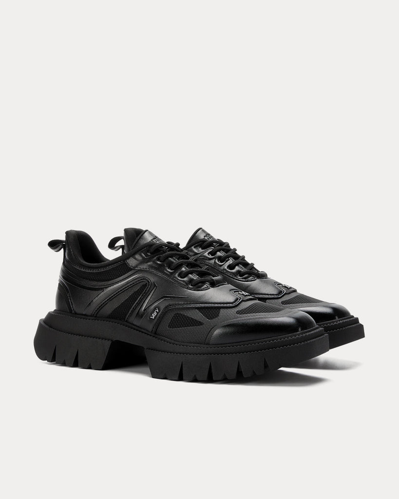 untitled#12 Vary Black Low Top Sneakers