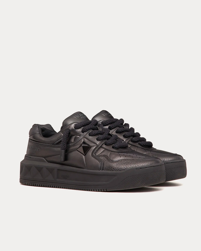 One Stud Nappa Leather Black Low Top Sneakers
