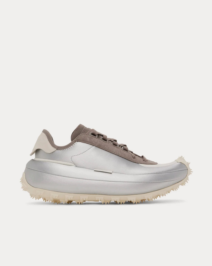 Makura Silver Metallic / Cream White / Core White Low Top Sneakers
