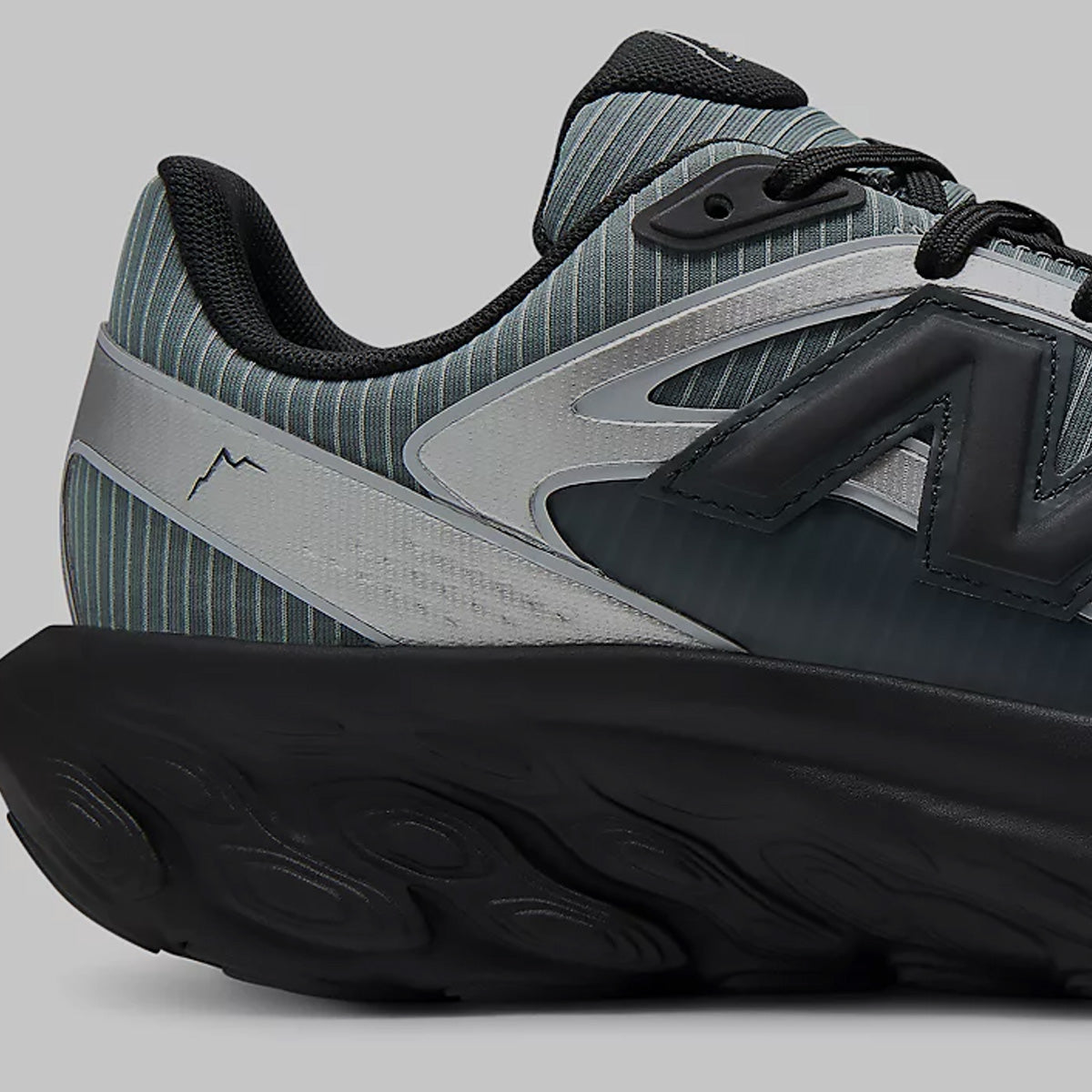 New Balance x CAYL TRN Sneakers & Trainers - Shop the Summer 