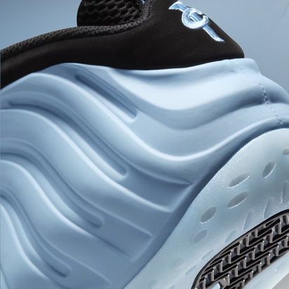 Nike Air Foamposite Sneakers