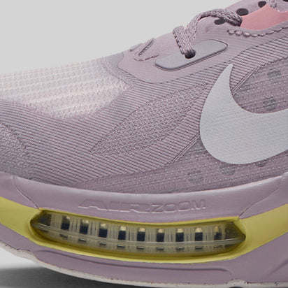 Nike Pegasus Plus 2 Running Shoes