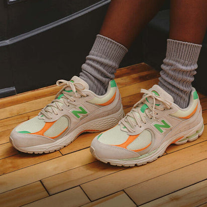 New Balance 2002 Sneakers