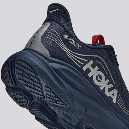 HOKA Clifton 11 GTX Running Shoes