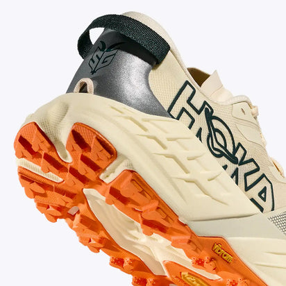 HOKA Speedgoat 7 Running Shoes