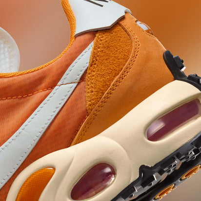 Nike Air Max Waffle Sneakers