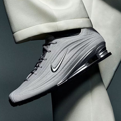 Nike Shox Z Sneakers