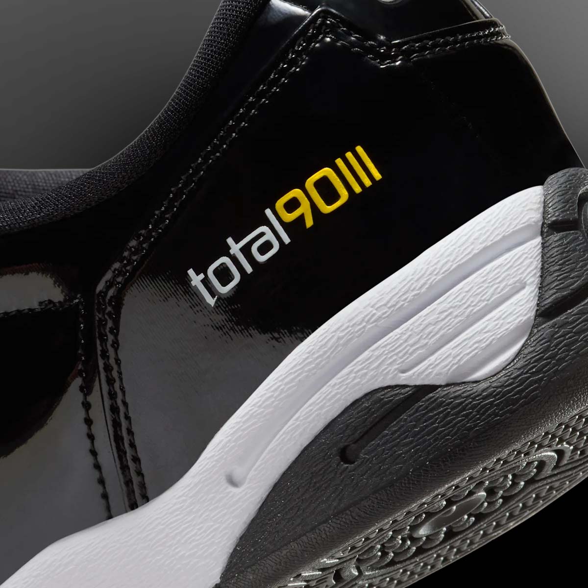 Nike Total 90 Sneakers Collection