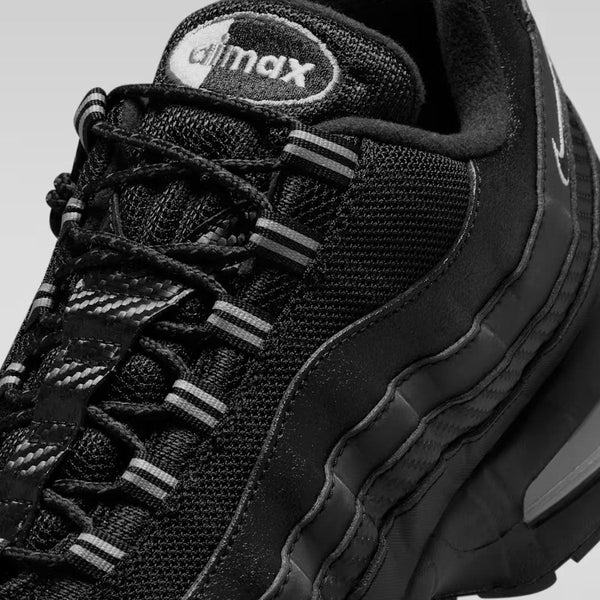 Nike Air Max 95 Sneakers